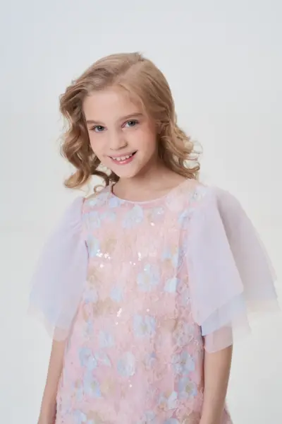 Платье-трапеция нарядное с пышными рукавами — изображение 6