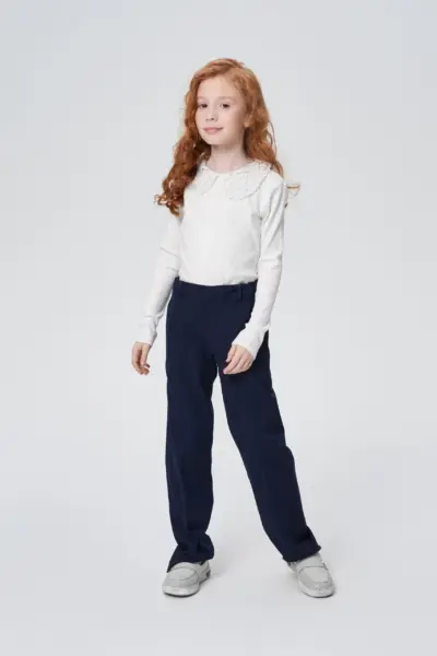 Блузка из трикотажа с кружевным воротником — изображение 7