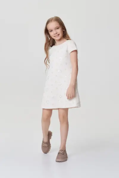 Платье из декоративной ткани с пайетками — изображение 3