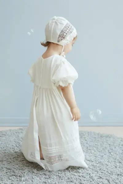 Крестильное платье в комплекте с капором — изображение 10