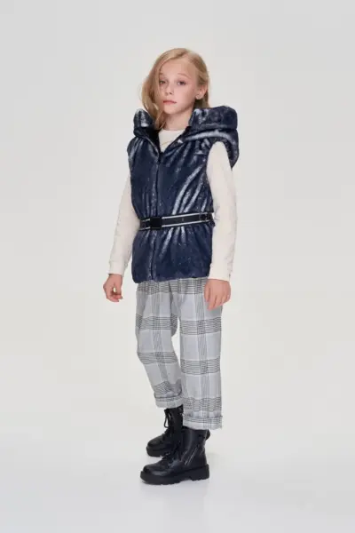 Жилет двухсторонний с поясом — изображение 3