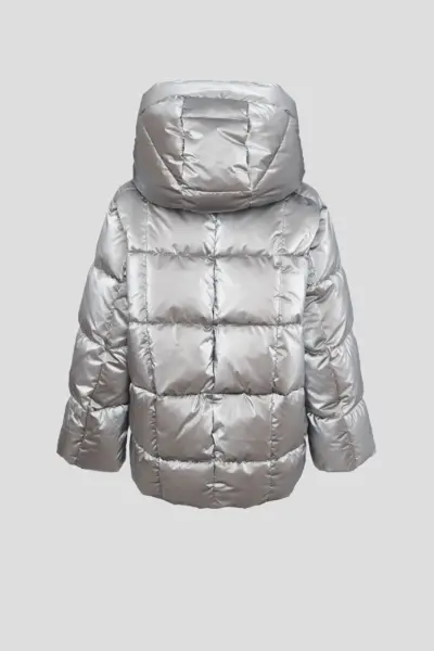 Куртка объемная с капюшоном — изображение 9