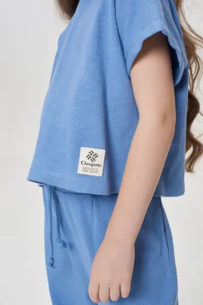 Костюм (футболка с капюшоном и брюки) из трикотажной лапши — изображение 8