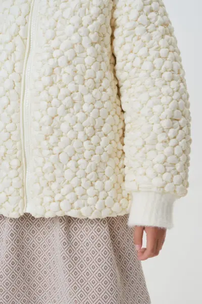 Куртка из фактурной ткани — изображение 7