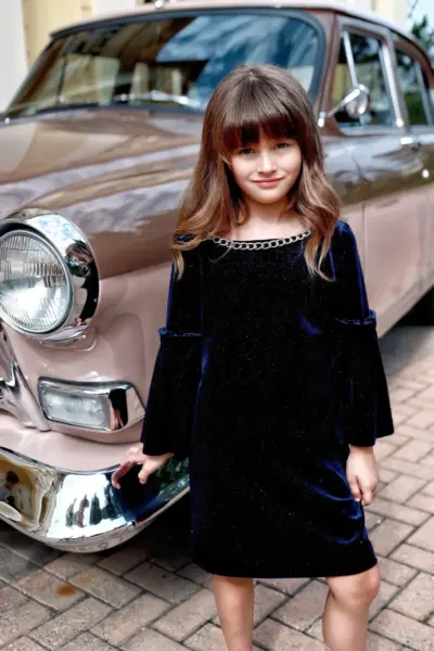 Платье нарядное с арт-рукавами и цепочкой — изображение 8