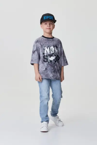 Футболка оверсайз с принтом — изображение 6