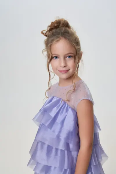 Платье нарядное с воланами — изображение 7