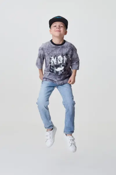 Футболка оверсайз с принтом — изображение 7