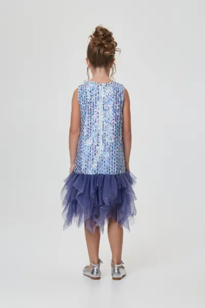 Платье нарядное из пайеток с воланом из сетки — изображение 5