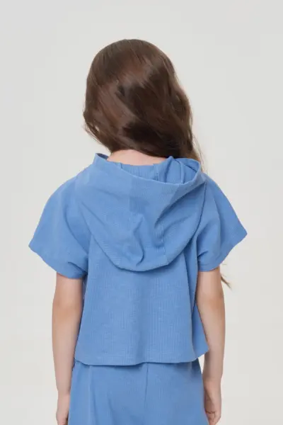 Костюм (футболка с капюшоном и брюки) из трикотажной лапши — изображение 5