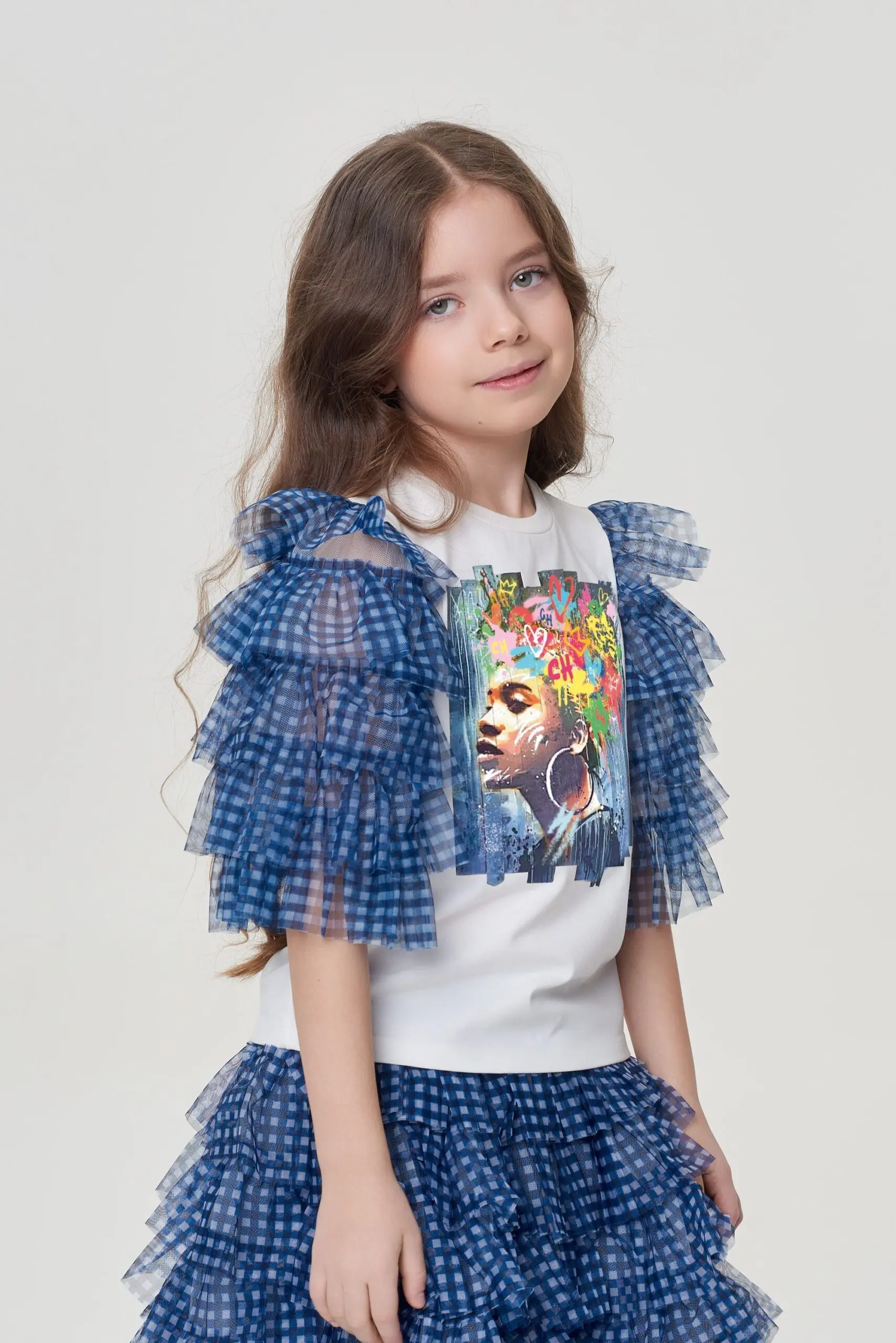 z0zy23uhzclcv450wm492q6tshrxqr5i Блуза трикотажная с пышными рукавами с оборками — изображение 1