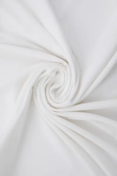 Одеяло-пеленка нарядная с вышивкой — изображение 3