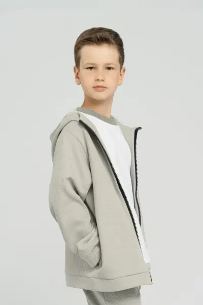 Костюм из фактурного трикотажа — изображение 3