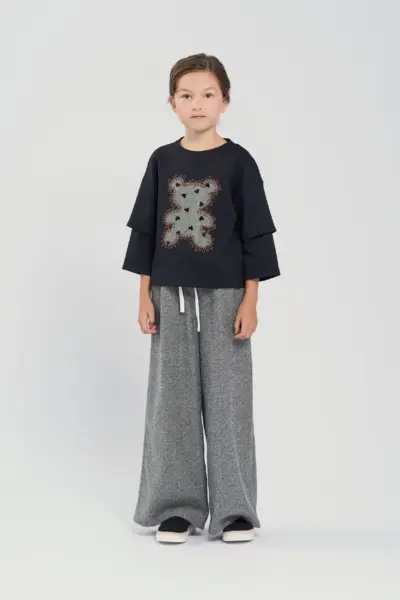 Футболка с декором — изображение 4