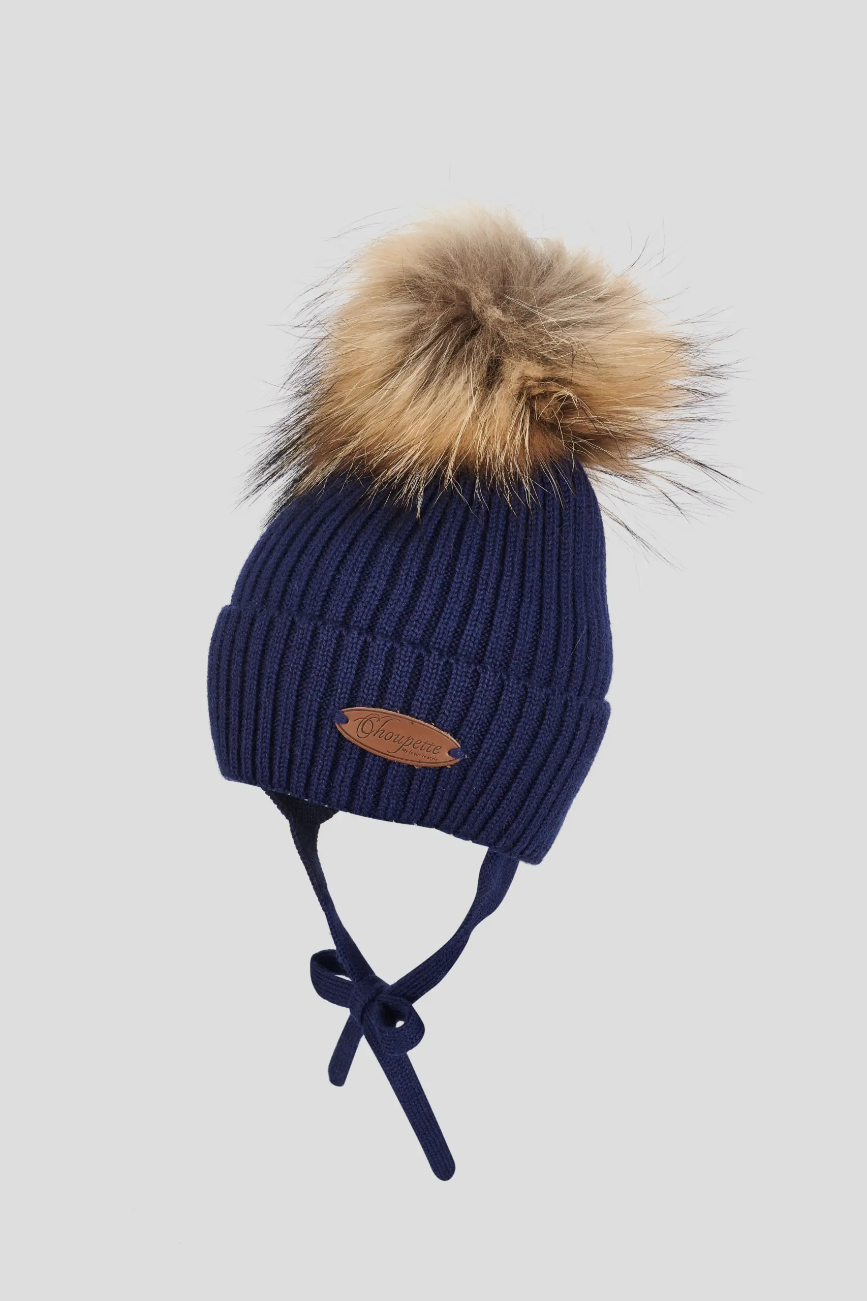 225.26 Шапка с меховым помпоном — изображение 1