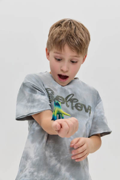 Футболка с декором — изображение 8