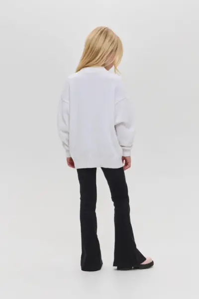 Свитер с декором — изображение 7