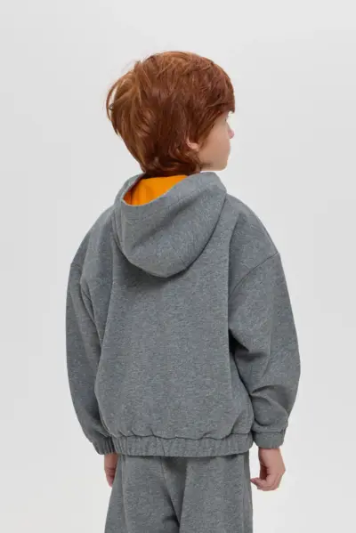 Костюм трикотажный (толстовка и брюки) — изображение 5