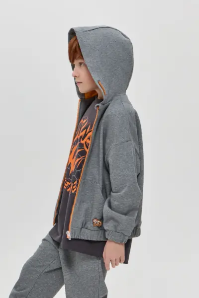 Костюм трикотажный (толстовка и брюки) — изображение 10