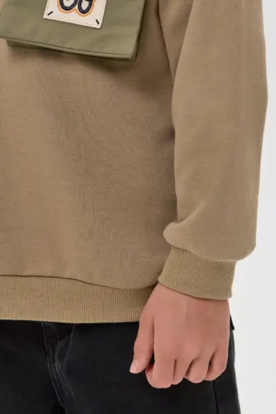 Свитшот с карманом — изображение 9