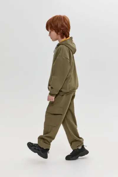 Костюм из футера (толстовка и брюки) — изображение 11