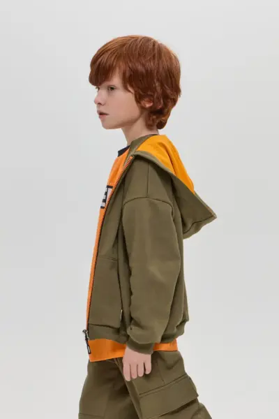 Костюм из футера (толстовка и брюки) — изображение 3