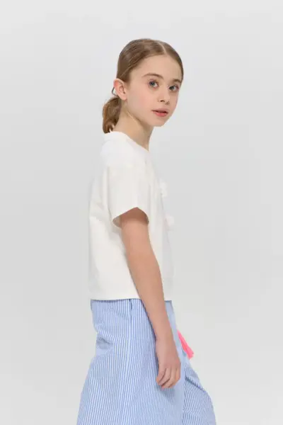 Футболка укороченная с декором — изображение 5