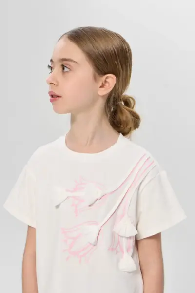 Футболка укороченная с декором — изображение 7