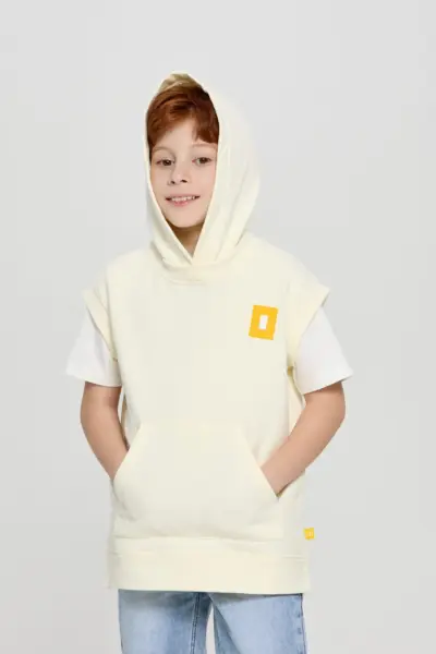 Жилет с капюшоном — изображение 4