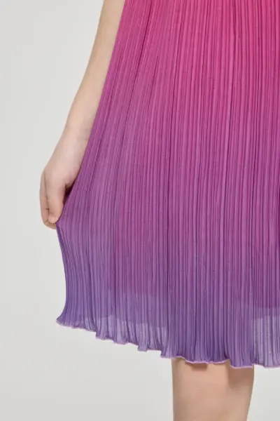 Платье-сарафан расклешенное — изображение 8