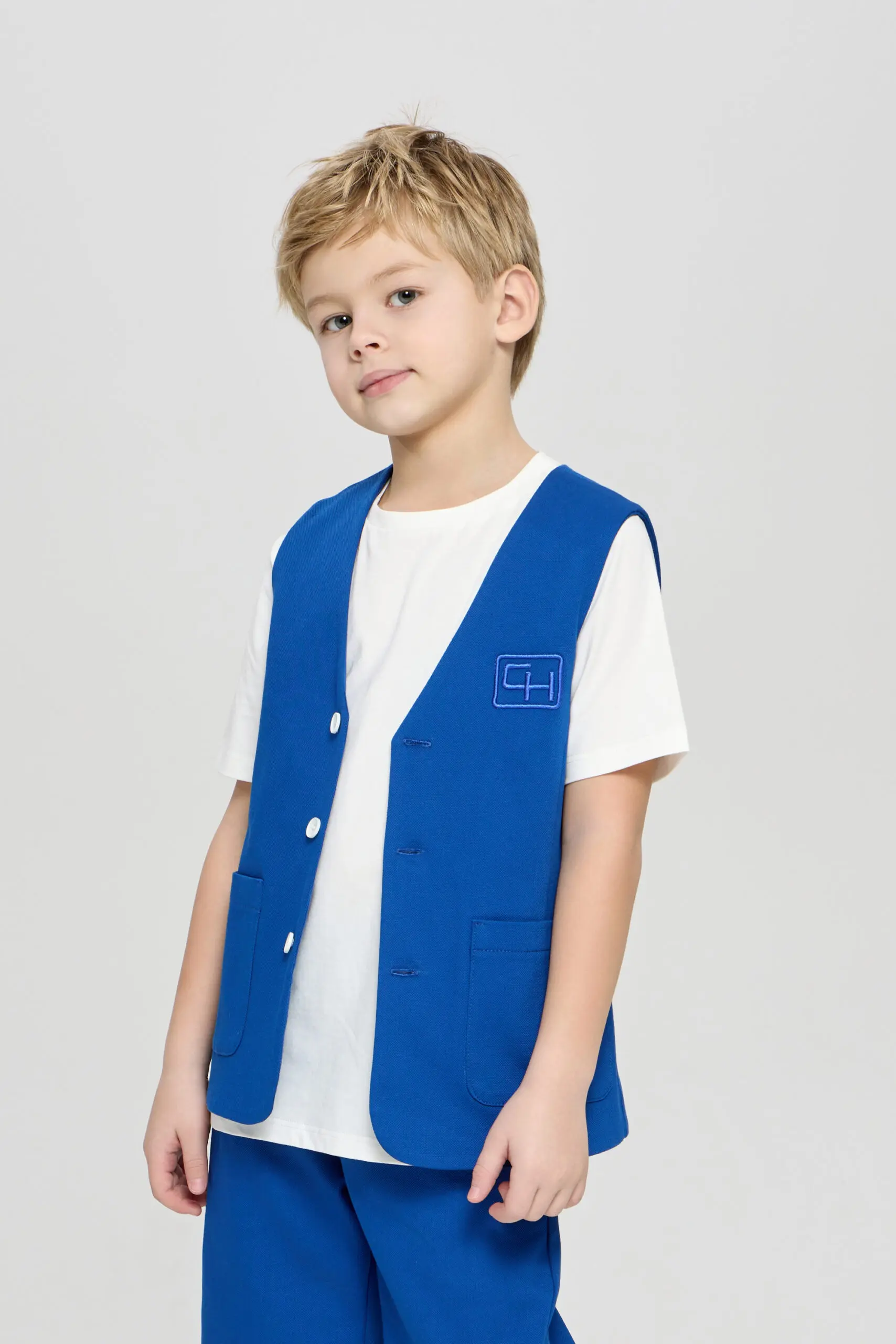 1728.43_Choupette (5) Жилет нарядный — изображение 1