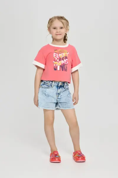 Футболка укороченная с принтом — изображение 4