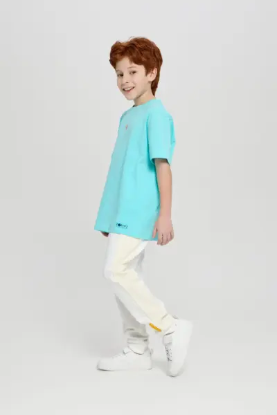 Футболка с декором — изображение 5