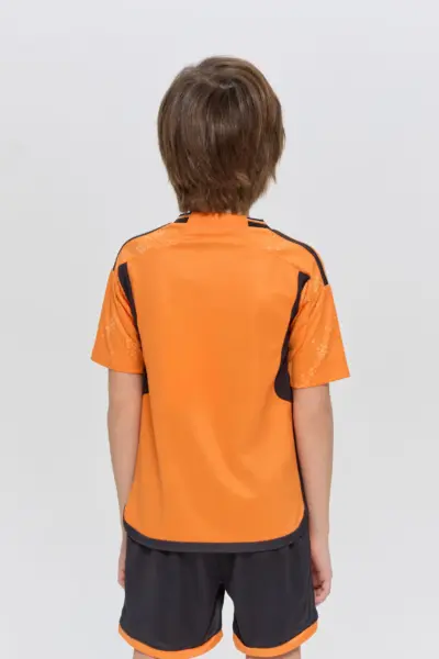 Футболка спортивная — изображение 5