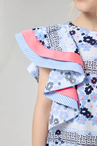 Платье с объёмными рукавами — изображение 7