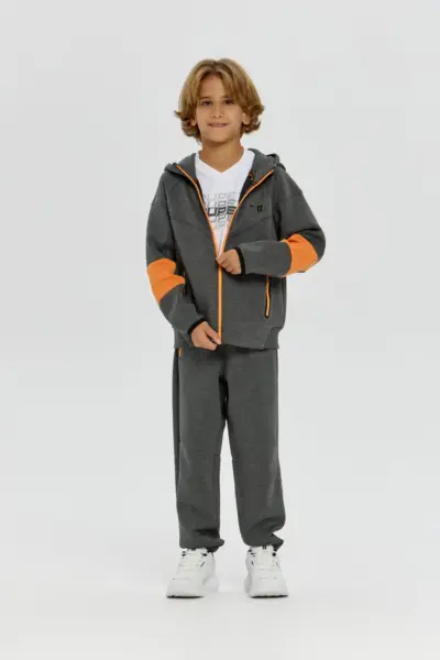 Костюм спортивный (бомбер, брюки) — изображение 16