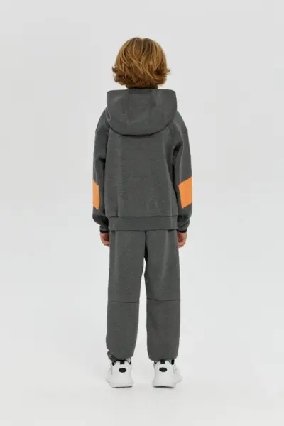 Костюм спортивный (бомбер, брюки) — изображение 13