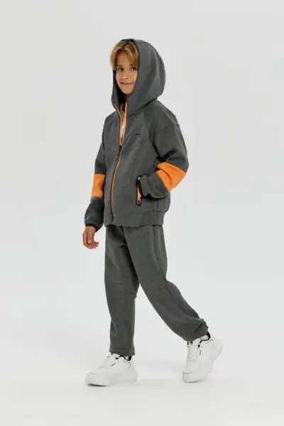 Костюм спортивный (бомбер, брюки) — изображение 14