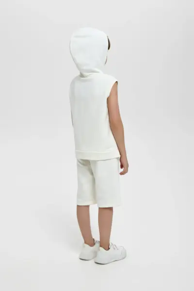 Костюм из футера жилетка и шорты — изображение 5