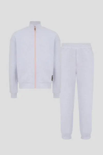 Костюм из футера (толстовка и брюки) — изображение 11