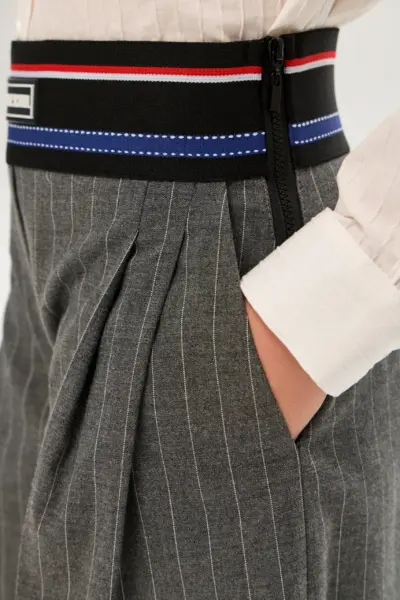 Брюки с декором — изображение 10