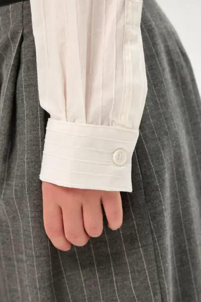 Блузка с текстурной полоской, белая — изображение 14