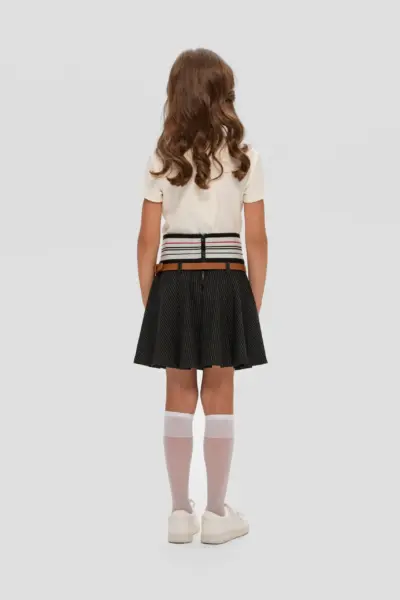 Юбка в складку, с ремнем, черная — изображение 6