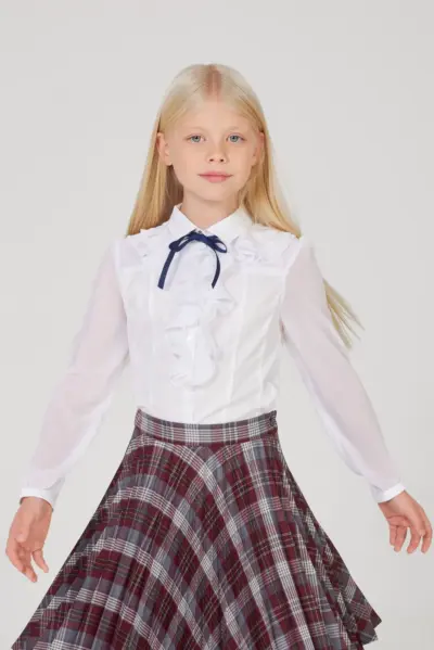 Блузка нарядная с оборками