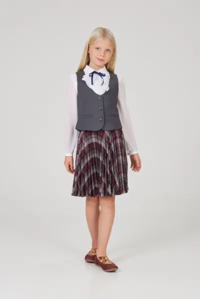 Блузка нарядная с оборками — изображение 5