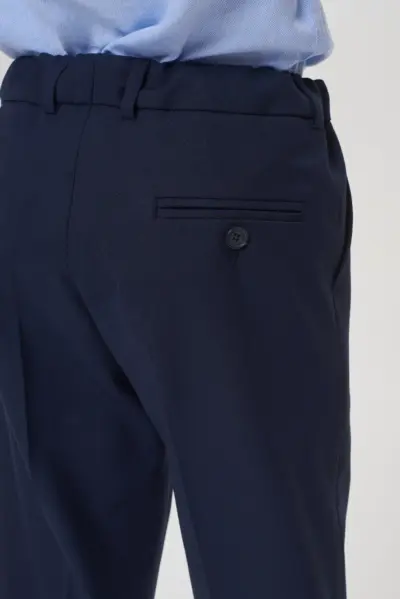 Брюки классические из костюмной ткани — изображение 6
