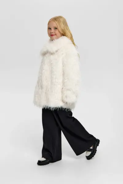 Шубка из искусственного меха — изображение 4