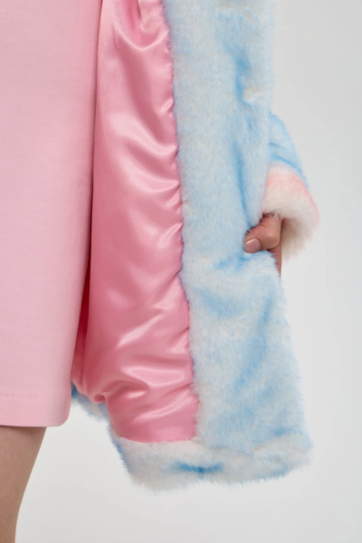 Пальто из искуственного меха с сумочкой, на синтепоне — изображение 15