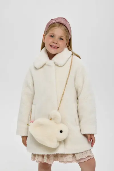 Пальто из искусственного меха с сумочкой, на синтепоне — изображение 6