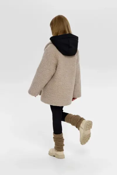 Пальто утепленное со съемным капюшоном — изображение 6